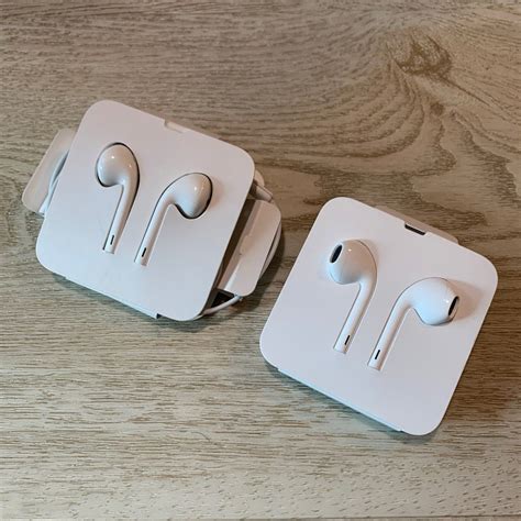 Apple Earpods, Audio, Earphones on Carousell