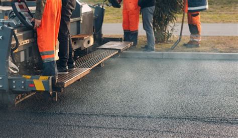 Resurface Asphalt Driveway - Renew Your Path in 11 Steps