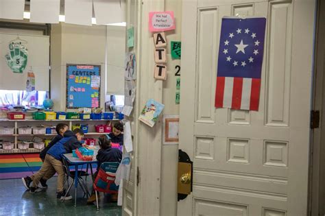 How a Kensington elementary school convinced teachers to stay despite ...