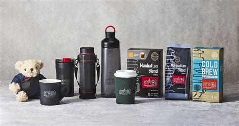 Tully's x Manhattan Portage Goods Summary! Bearfuls, mugs, tumblers ...