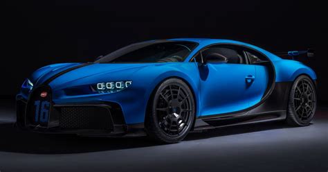 Bugatti Chiron Pur Sport – serious aero, 60 units only 2020 Bugatti Chiron Pur Sport - Paul Tan ...