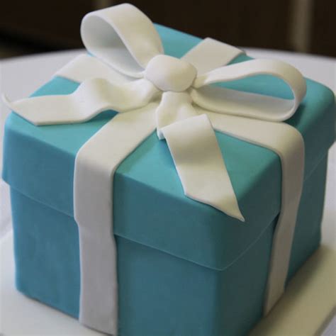 Iconic Packaging: Tiffany Blue Box - The Packaging Company