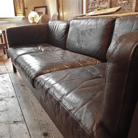 Genuine old vintage brown leather couch - Piet Jonker