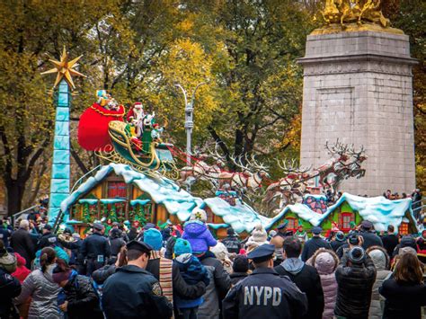 Christmas Parade NYC: The Ultimate 2023 Day Event Guide