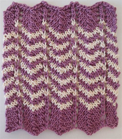 Knitting Pattern: Simple Chevron Dishcloth - Underground Crafter