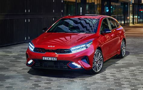 2021 Kia Cerato Review | Practical Motoring