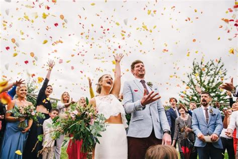 26 Epic Wedding Confetti Pictures We Adore | OneFabDay.com