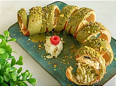 Ashta Pistachio Chemine - halachocolatecafe.com