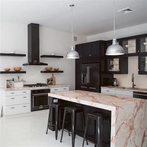 50 Gorgeous Marble Kitchen Design Ideas