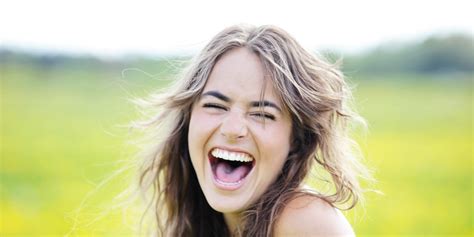 6 Powerful Health Benefits of Laughter | HuffPost