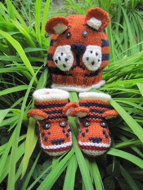 Tiger Baby KNITTING PATTERN in Pdf Tiger Paws Baby Hat and - Etsy