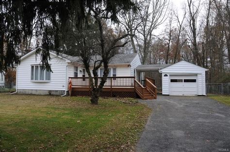 74 Maybrook Rd, Campbell Hall, NY 10916 | Trulia