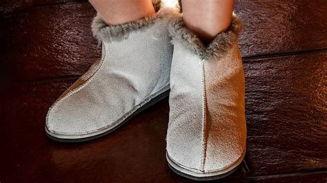 Best Men's Sheepskin Slippers (Top 9 in 2022) - HC Beauty