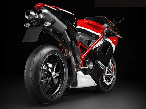 2012 Ducati 848 EVO Corse SE Review | Motorcycles Specification