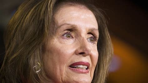 'It's not a good look': Pelosi feud with Ocasio-Cortez tests party ...