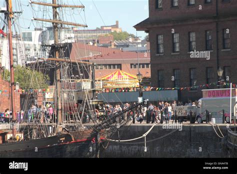 Albert Dock Liverpool Stock Photo - Alamy