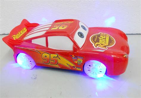 BongBongIdea: TOY CAR LIGHTNING MCQUEEN BUMP AND GO ACTION