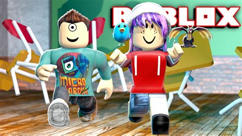 ESCAPING MATH CLASS IN ROBLOX w/ RadioJH Games! - YouTube