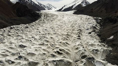 Mer de Glace: Go see the biggest glacier in France before it disappears