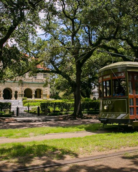 Uptown & Garden District Neighborhoods | New Orleans