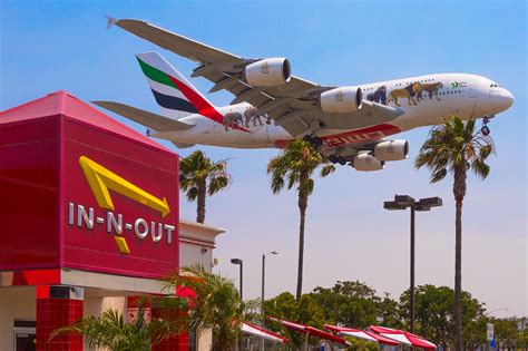 Plane Spotting at the LAX In-N-Out Burger • Dan Sorensen