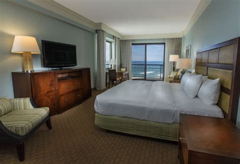 Destin Florida Resort Suites | Hotels on the Beach | Hilton Sandestin Beach Resort