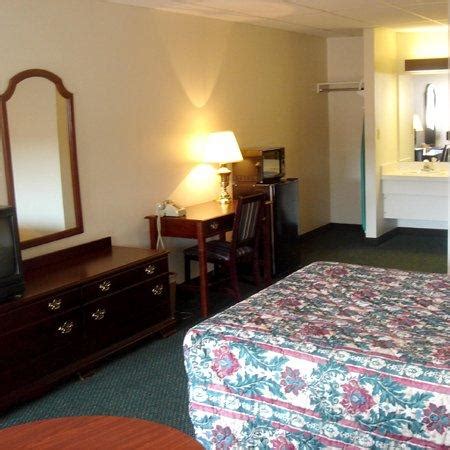 German Village Inn - UPDATED 2017 Prices & Hotel Reviews (Columbus, Ohio) - TripAdvisor