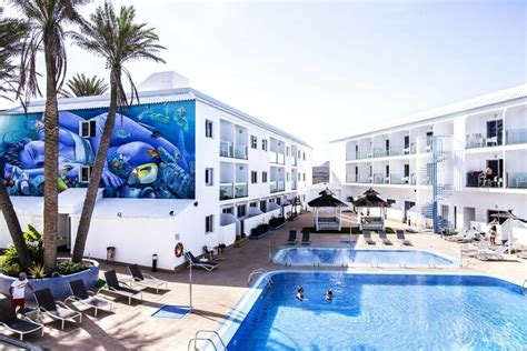 Surfing Colors Corralejo Apartments, Corralejo (Fuerteventura ...