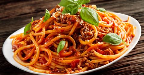 10 great deals & freebies for National Spaghetti Day today! - Clark Deals