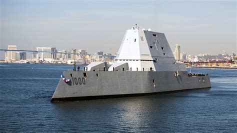 USS Zumwalt Birleşik Devletler Donanmasına teslim edildi | DefenceTurk