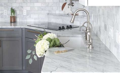 White Marble Countertops as Harbinger of Fantastic Looks