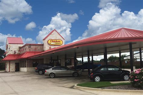 Chicken Express - Fort Worth - Levy Retail Group