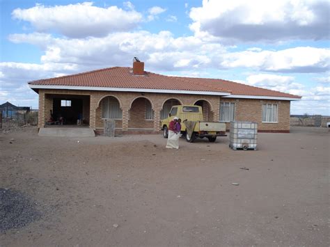 Houses in Botswana – IHUDIYA OGBURU