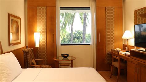 Trident, Chennai Review (Club Room) – CardExpert