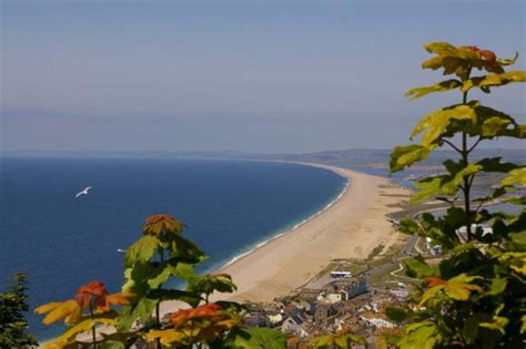 Chesil Beach - Dorset | UK Beach Guide