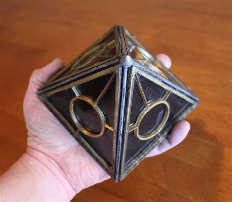 SITH HOLOCRON PROJECT - Holocron - Prop Replicas, Custom Fabrication, SPECIAL EFFECTS