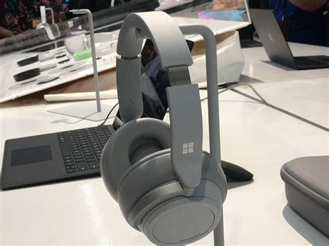 Microsoft Adds Headphones to Surface Lineup | Tom's Hardware