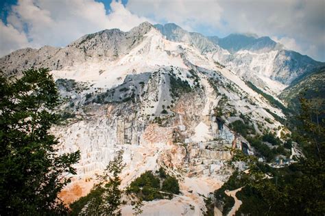 How to visit Carrara Marble Quarries (and best tours)