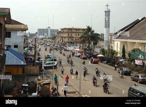 Port Harcourt, Nigeria. Street scene with motorbikes Stock Photo - Alamy