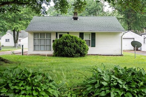 347 Erskine Ave, Boardman, OH 44512 | Zillow