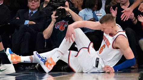 Kristaps Porzingis Tears ACL in His Left Knee: Out Until 2019 Season