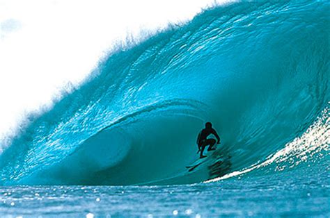 Hawaii's Famous Banzai Pipeline! - Hawaii Hideaways