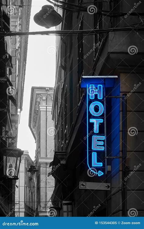 Neon hotel sign stock image. Image of evening, outdoors - 153544305