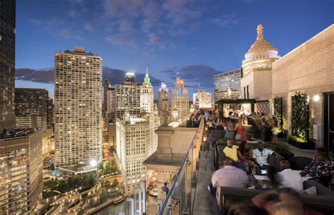 7 Best Rooftop Restaurants in Chicago | Enjoy Travel