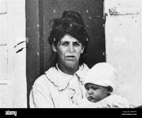 Belgian mother and baby, WW1 Stock Photo - Alamy
