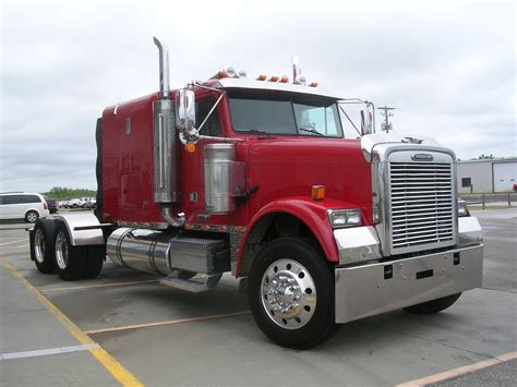 2004 Freightliner FLD FLD Classic StockNum: CN1443 : Nebraska,Kansas,Iowa