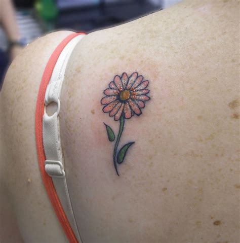 White Daisy Tattoo Meaning ~ Anime Gif Photoshop