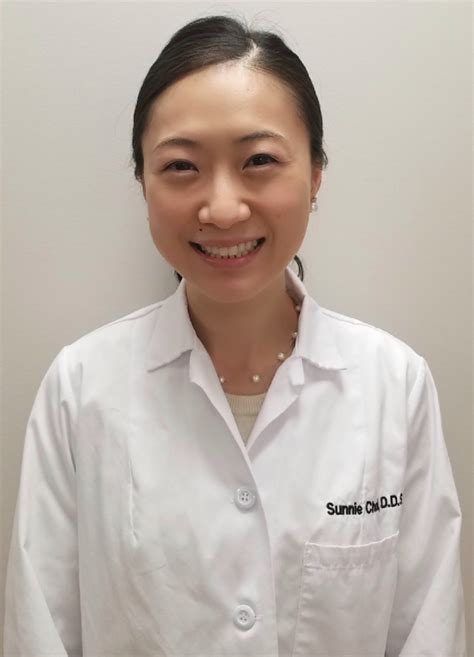 Dr. Sunnie Choi | Cosmetic Dentist in Fairfax VA | Female Dentist