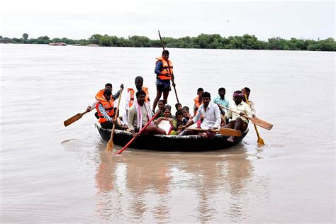 9 dead, many missing as rescue boat capsizes in Maharashtra as state sees worst floods - The ...