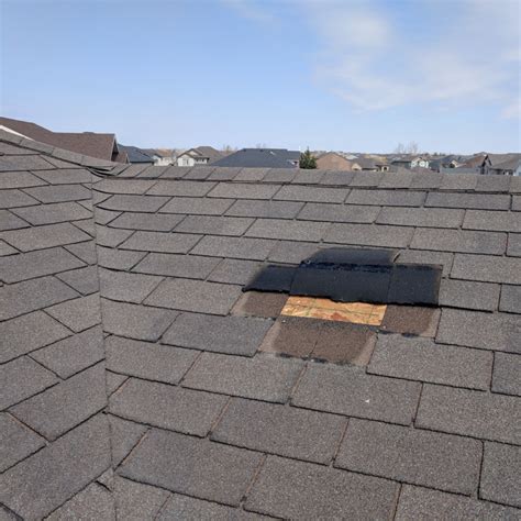 What To Do if You Have Lost Shingles in a Windstorm - Agassiz Roofing